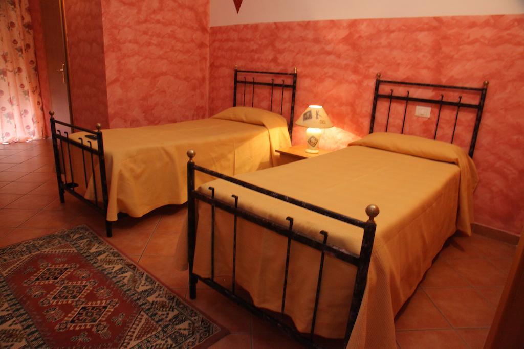 B&B Rinascente Paola Exteriör bild