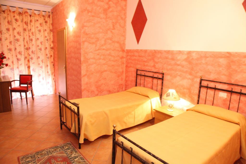 B&B Rinascente Paola Rum bild